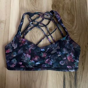 lululemon free to be bra